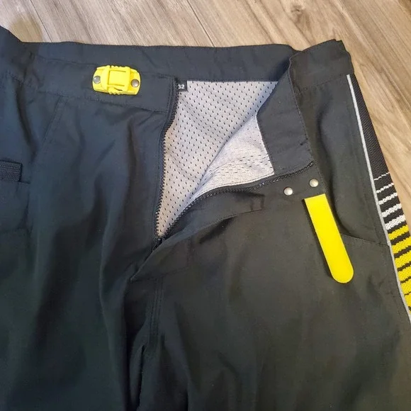 Fox Racing MTB Riding Shorts Sz 32 Ranger Style Ratcheting Waist Cargo Pockets - Picture 8 of 16